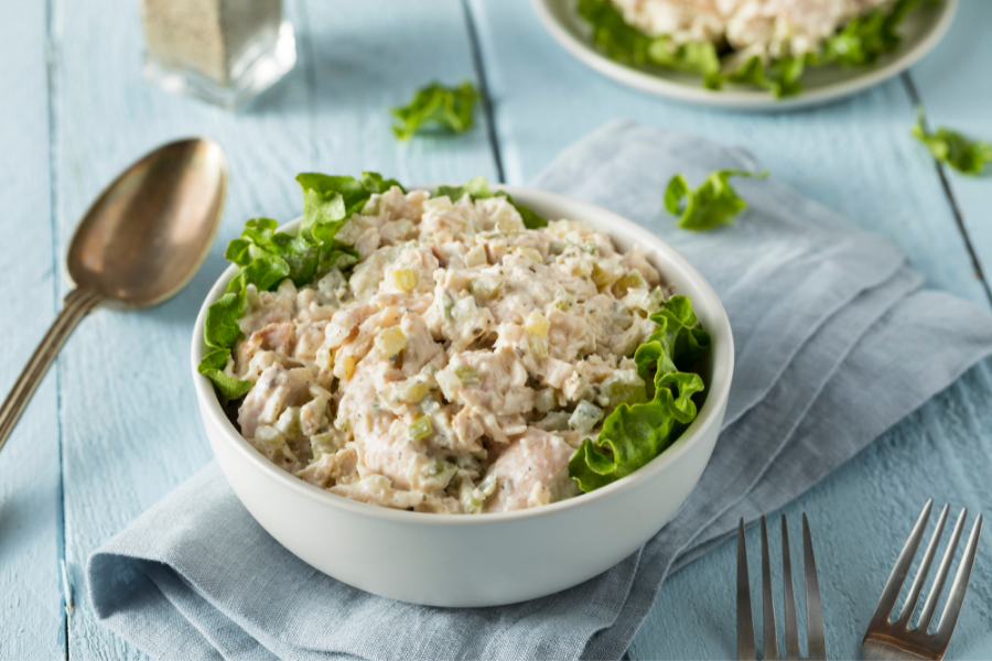 The BEST chicken salad sides! Here are the best options for what to serve with chicken salad for lunch or dinner.