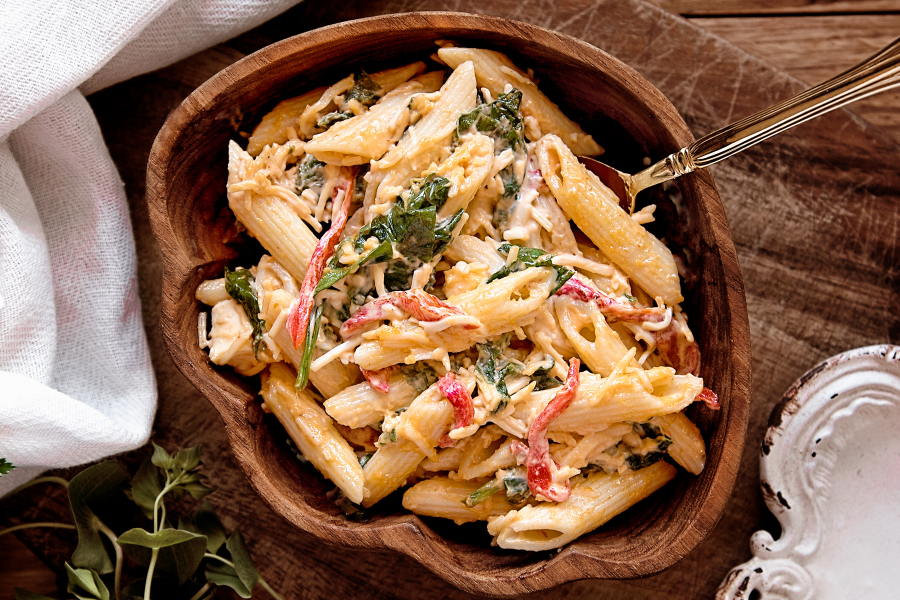 The best BBQ chicken side dishes! These summer sides are perfect for grilled chicken breasts, barbecue chicken and pulled chicken sandwiches or sliders.