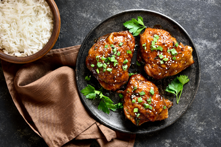 What to serve with fried rice! Here are the best side dishes to eat with fried rice for a fantastically delicious dinner.