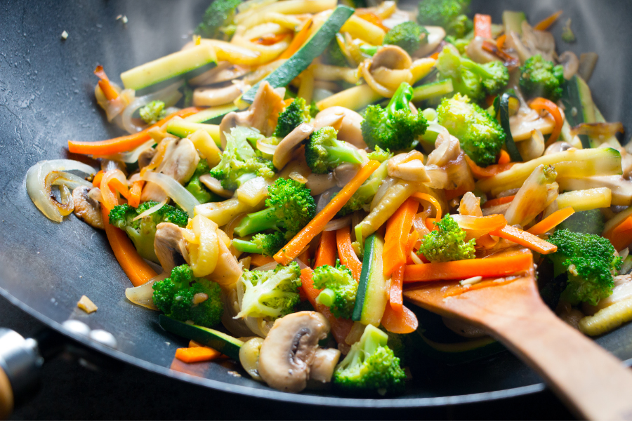 What to serve with fried rice! Here are the best side dishes to eat with fried rice for a fantastically delicious dinner.